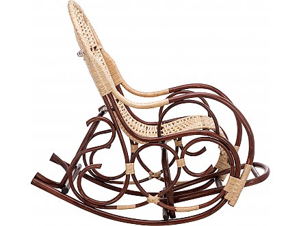 Кресло-качалка из ротанга и лозы Ведуга Орех с подножкой